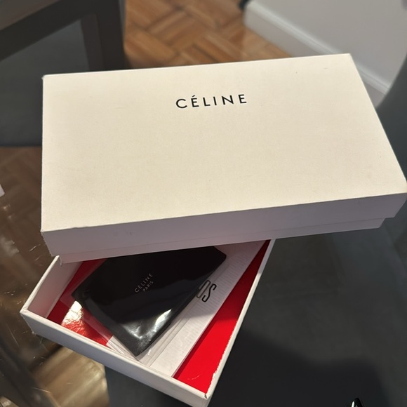 Celine Sunglasses - style: CL 4004IN. In perfect condition! No scratches. - Picture 6 of 6